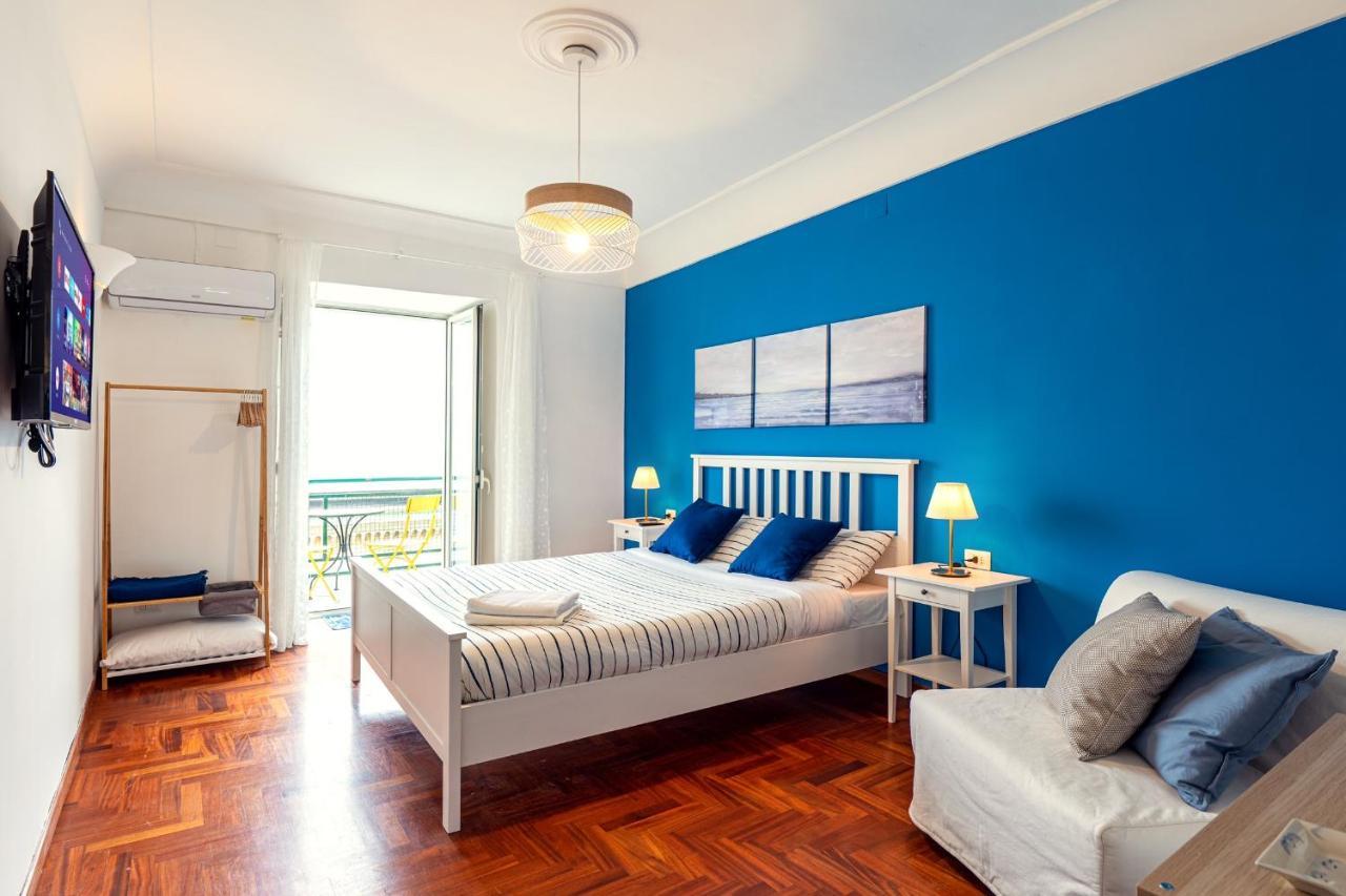Pausea Suite Наполи Екстериор снимка